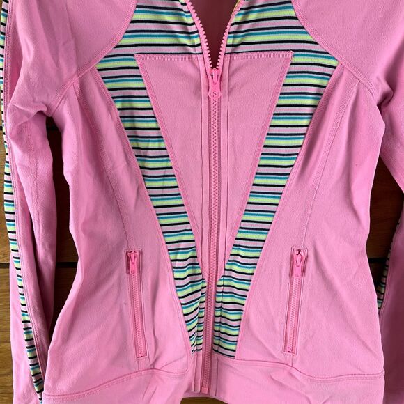 Girls Lululemon Ivivva Pink Define Jacket sz 12 - Picture 3 of 4